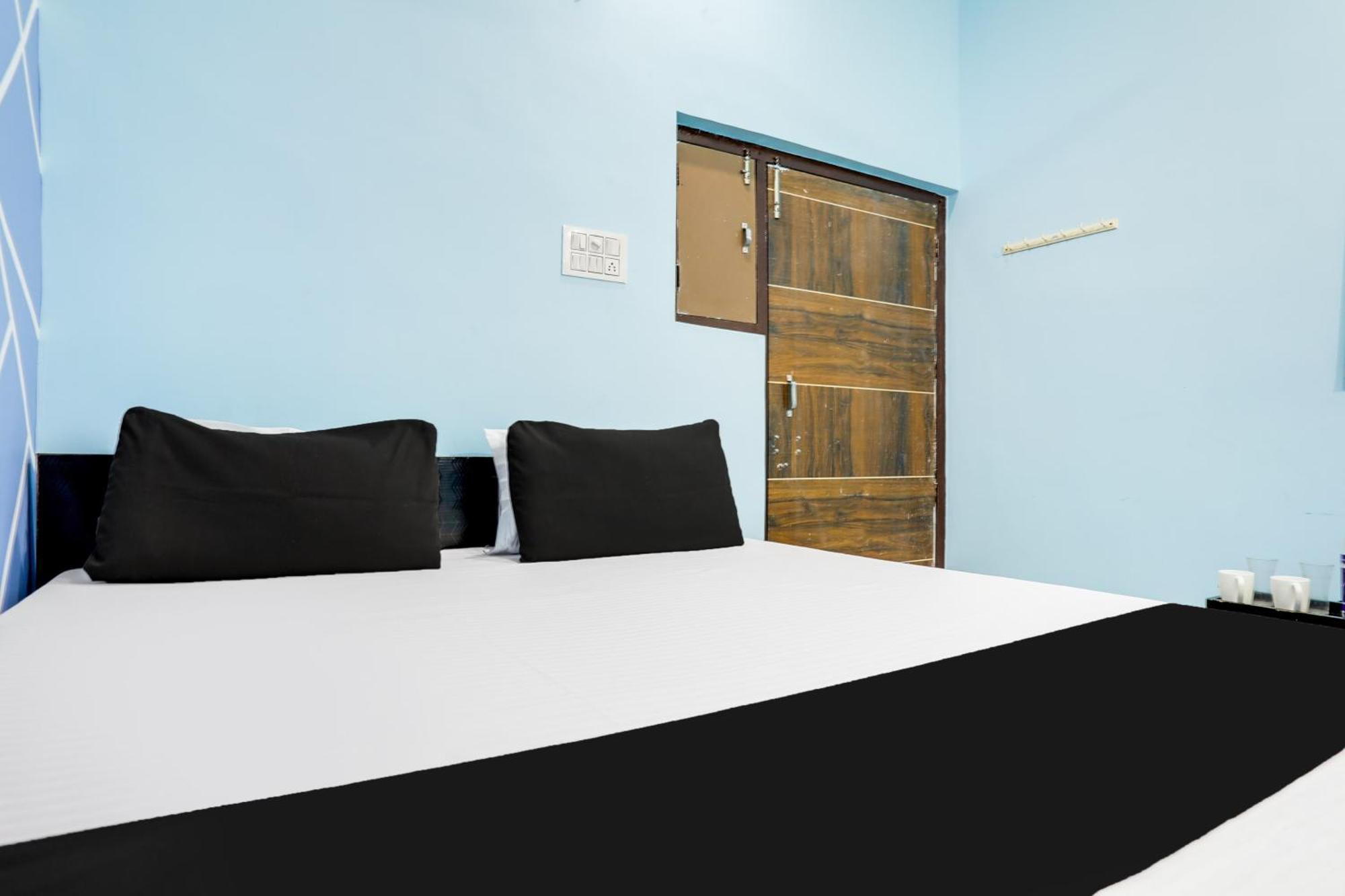 Spot On Hotel Impression Patna  Bagian luar foto
