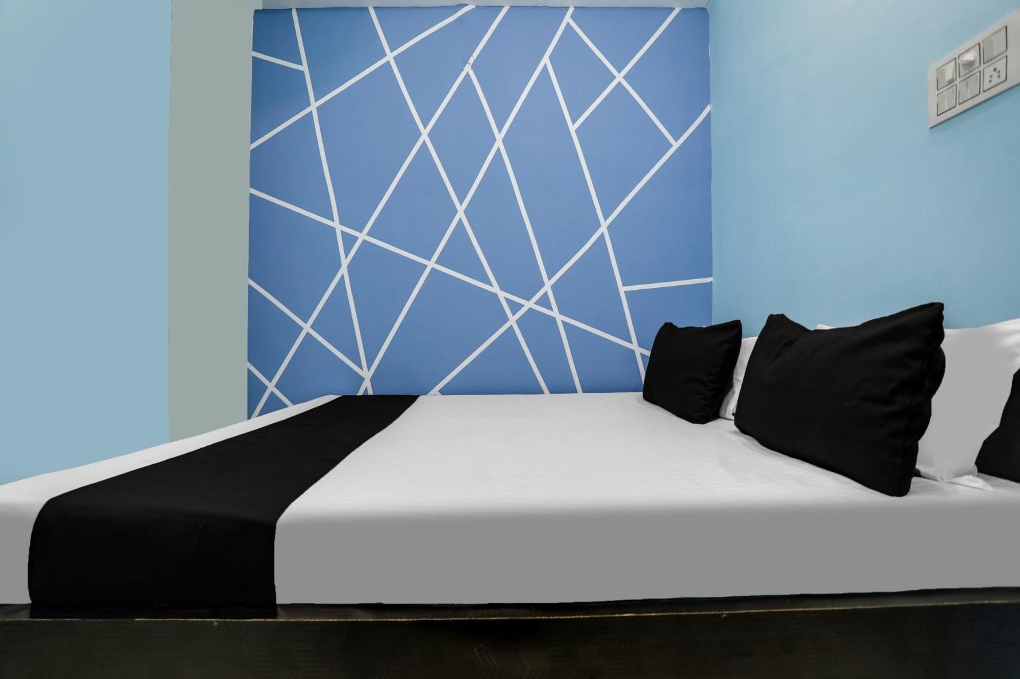 Spot On Hotel Impression Patna  Bagian luar foto